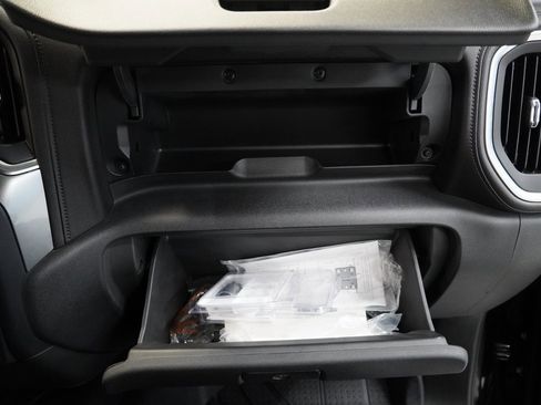 Used 2019 Chevrolet Silverado 1500 LT w/ All-Star Edition image 35