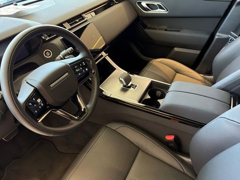 New 2025 Land Rover Range Rover Velar Dynamic SE AWD/4WD image 5