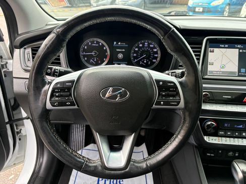 Used 2019 Hyundai Sonata Limited w/ Ultimate Package 04 image 33