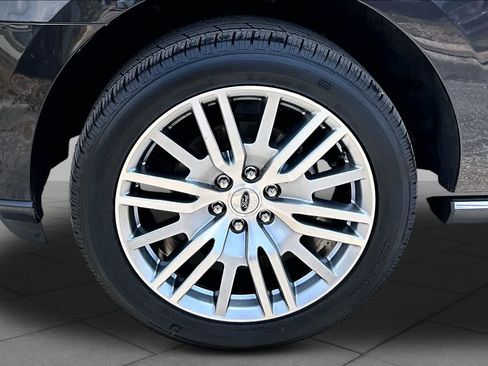Used 2024 Ford Expedition Max Limited AWD/4WD image 17