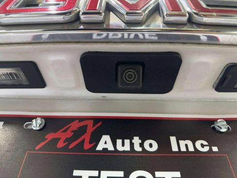 Used 2016 GMC Yukon Denali w/ Open Road Package image 14