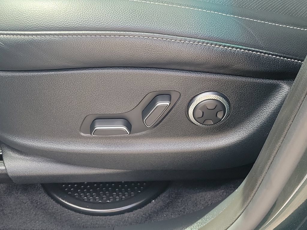 Used 2024 Genesis GV80 3.5T AWD/4WD image 16