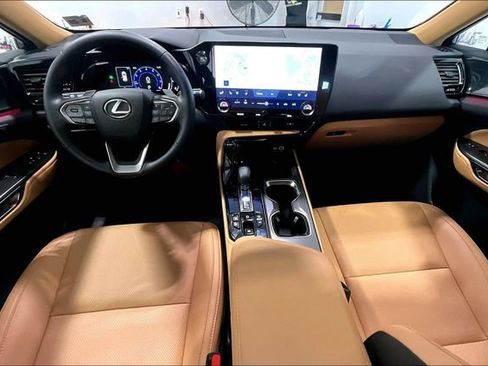 Used 2025 Lexus NX 350 AWD w/ Cold Area Package image 7