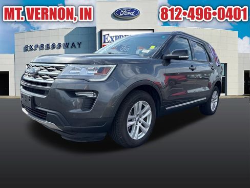 Used 2018 Ford Explorer XLT w/ Equipment Group 202A AWD/4WD image 1
