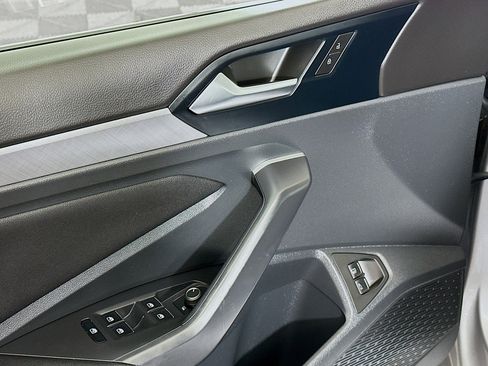 Used 2024 Volkswagen Jetta SE image 15