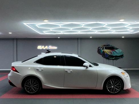 Used 2014 Lexus IS 250 w/ Premium Package image 7