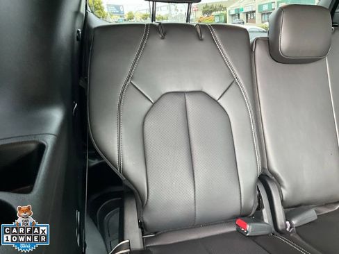 Used 2023 Chrysler Pacifica Touring-L w/ S Appearance Package FWD image 62