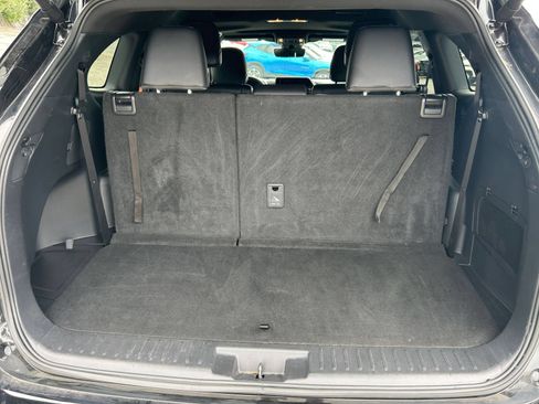 Used 2025 Toyota Highlander XSE AWD/4WD image 27