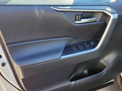 Certified 2025 Toyota RAV4 XLE image 7