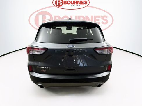 Used 2022 Ford Escape Titanium AWD/4WD image 9