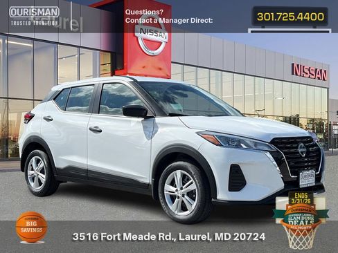 New 2025 Nissan Kicks Play S image 1