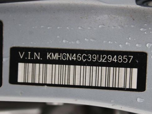 Used 2009 Hyundai Accent GLS w/ Popular Equipment Pkg 5 FWD image 9
