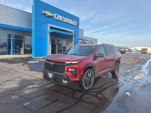Certified 2024 Chevrolet Traverse RS image 1