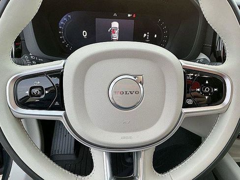 New 2026 Volvo XC60 B5 Ultra w/ Protection Package Premier AWD/4WD image 22