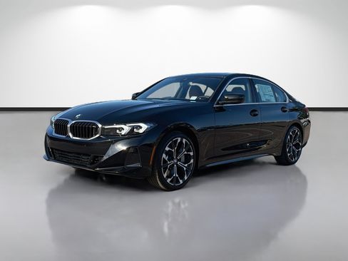 Used 2026 BMW 330i Sedan w/ Premium Package RWD image 7