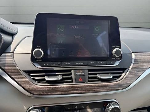 Certified 2021 Nissan Altima 2.5 SL FWD image 15