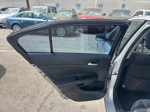 Used 2012 Honda Accord LX image 25