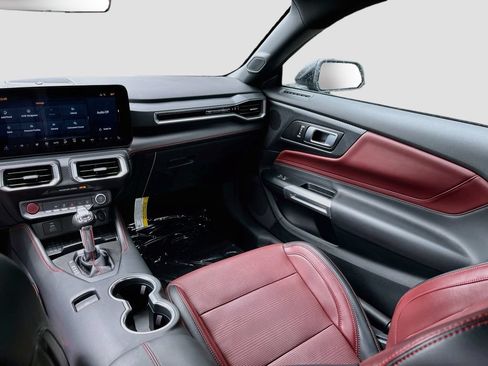 Used 2024 Ford Mustang GT Premium RWD image 23