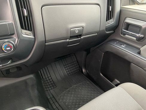 Used 2017 GMC Sierra 1500 4x4 Double Cab w/ Sierra Convenience Package image 18