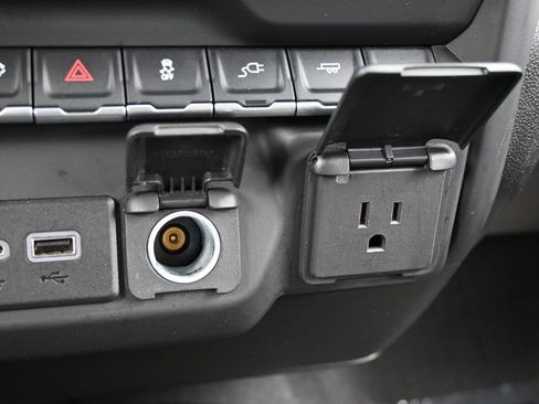 Used 2021 Chevrolet Silverado 1500 Custom image 26