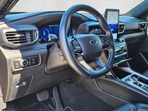 Used 2023 Ford Explorer ST w/ Equipment Group 401A image 8