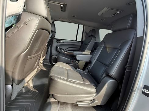 Used 2016 Chevrolet Suburban LTZ AWD/4WD image 19