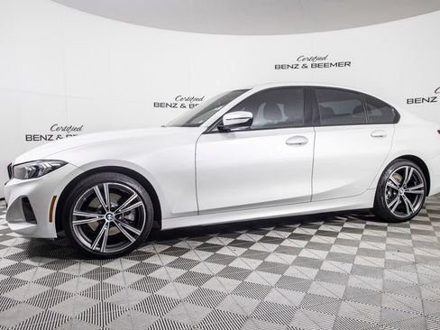 Used 2023 BMW 330i Sedan w/ Premium Package RWD image 9