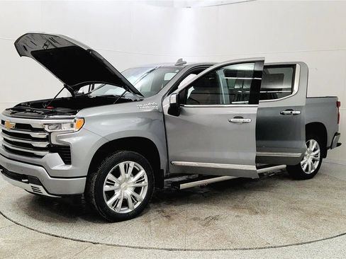 New 2026 Chevrolet Silverado 1500 High Country AWD/4WD image 10