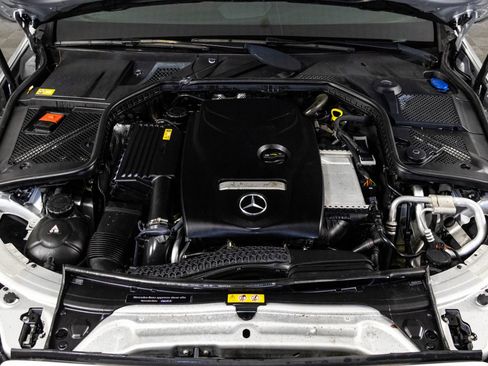 Used 2015 Mercedes-Benz C 300 4MATIC Sedan image 47