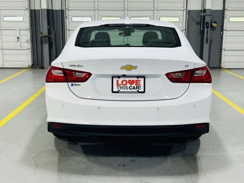Used 2024 Chevrolet Malibu LT image 16
