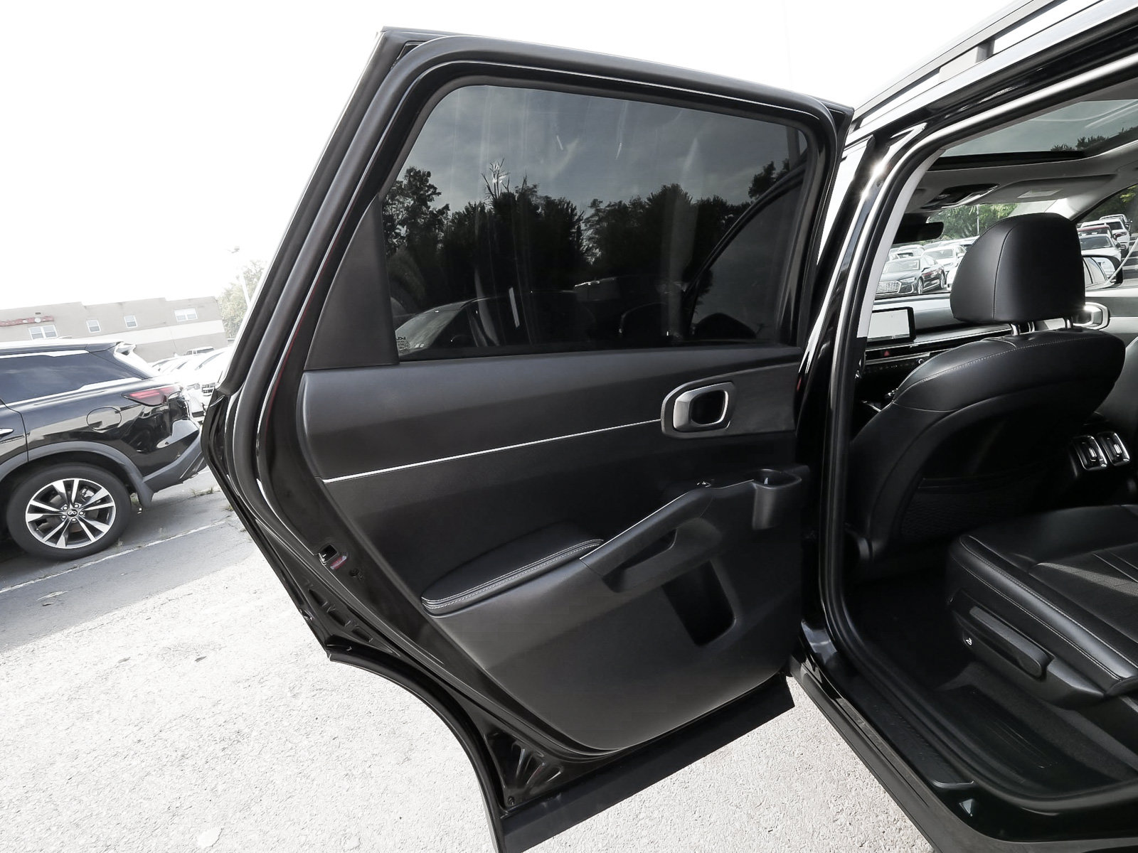 Used 2024 Kia Sorento X-Line EX AWD/4WD image 13