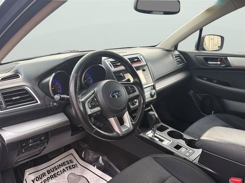 Used 2016 Subaru Outback 2.5i Premium AWD/4WD image 10