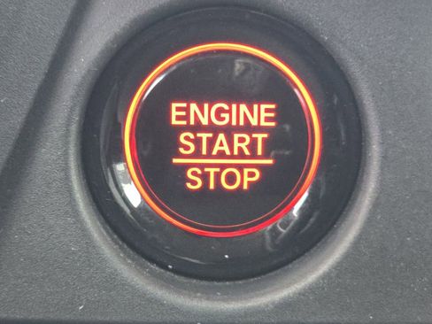 Used 2023 Honda Pilot EX-L image 32