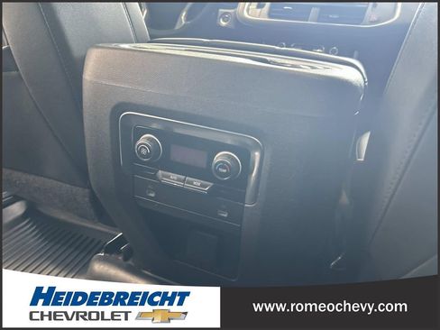 Used 2022 Chevrolet Tahoe LT image 17