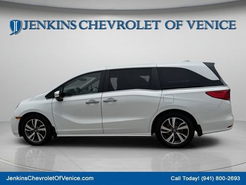 Used 2022 Honda Odyssey Touring image 9