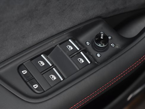 New 2026 Audi Q8 Prestige image 5