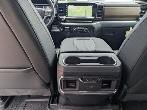 New 2026 Chevrolet Silverado 2500 High Country w/ High Country Premium Package AWD/4WD image 29