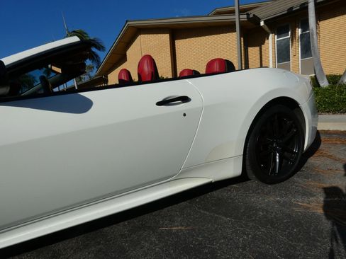 Used 2019 Maserati GranTurismo Sport image 13