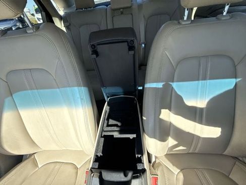 Used 2020 Lincoln MKZ Standard image 12