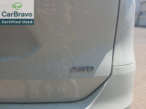 Used 2016 Nissan Rogue S AWD/4WD image 6