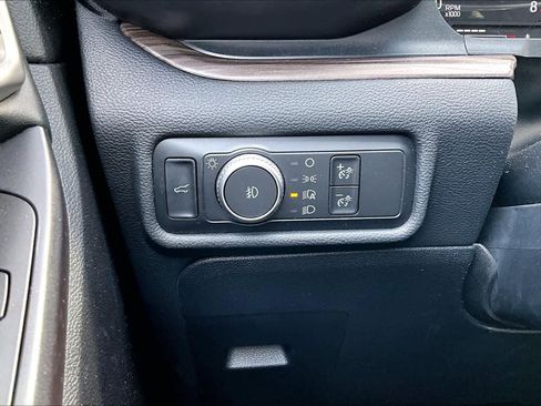 Used 2020 Ford Explorer Limited image 32