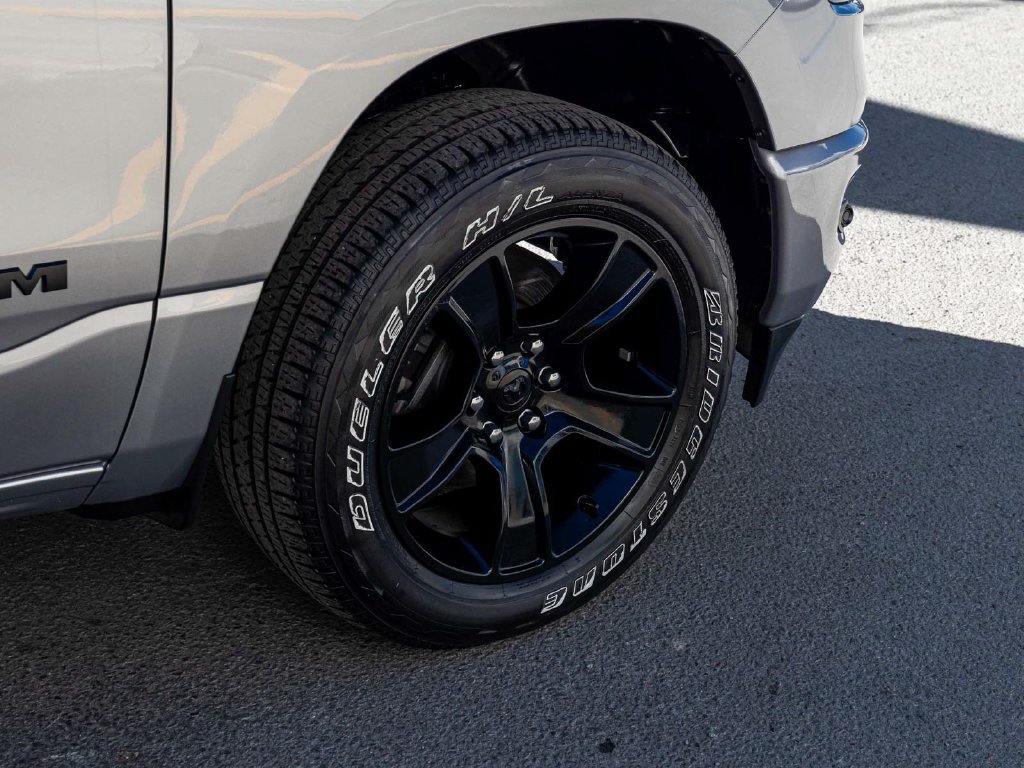 Used 2023 RAM 1500 Big Horn AWD/4WD image 9