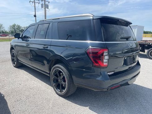Used 2024 Ford Expedition Max Limited AWD/4WD image 2