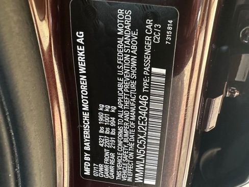 Used 2018 MINI Cooper Clubman w/ Cold Weather Package image 8