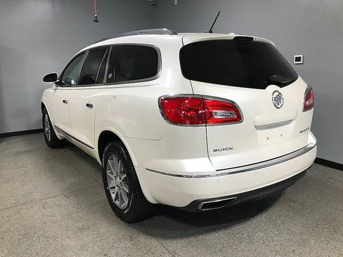 Used 2015 Buick Enclave Leather w/ Trailering Package FWD image 5