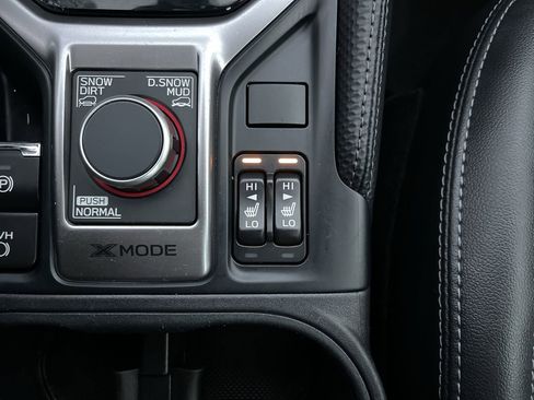 Used 2022 Subaru Forester Limited w/ Popular Package #2 image 21