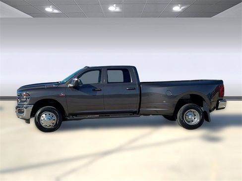 New 2026 RAM 3500 Tradesman image 2