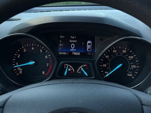 Used 2017 Ford Escape SE AWD/4WD image 24