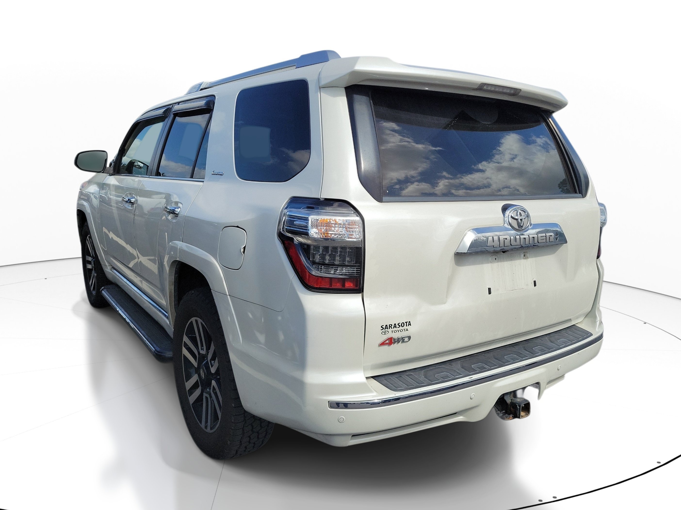 Used 2017 Toyota 4Runner Limited AWD/4WD image 7