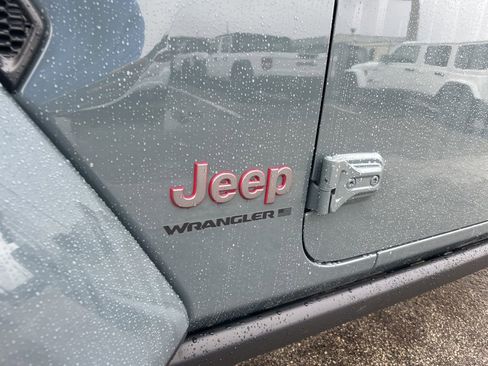 New 2026 Jeep Wrangler Unlimited Rubicon image 20